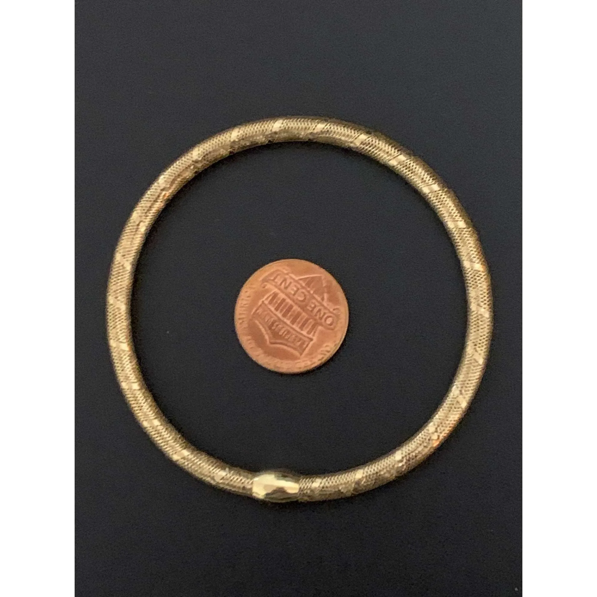 18K Gold Bracelet Bangle Soft Mesh Flexible Stretchable 1.28 grams Size 7.25 inches