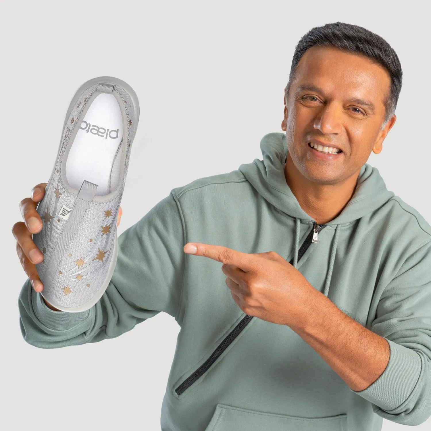 EZPlay Slip Ons for Kids- Grey