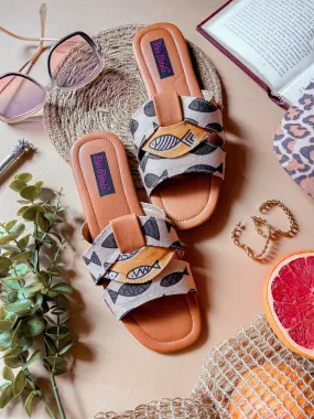 Lakeside Love Flats