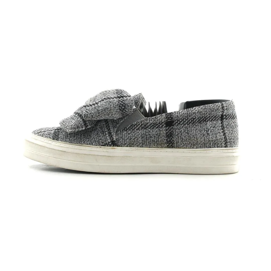 NINE WEST ONOSHA