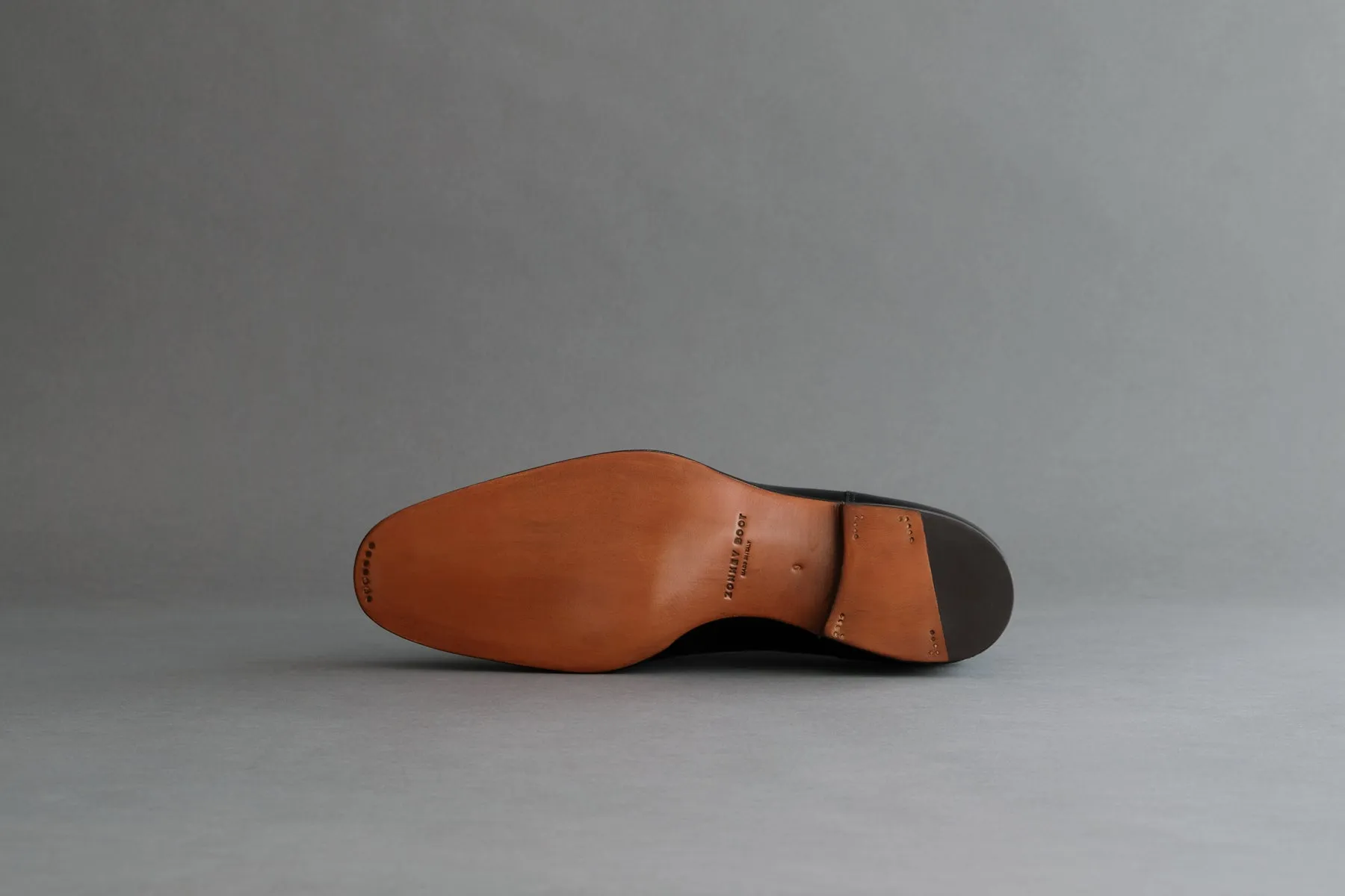 OneThreeNine.Evening Black Toe-Cap Oxfords