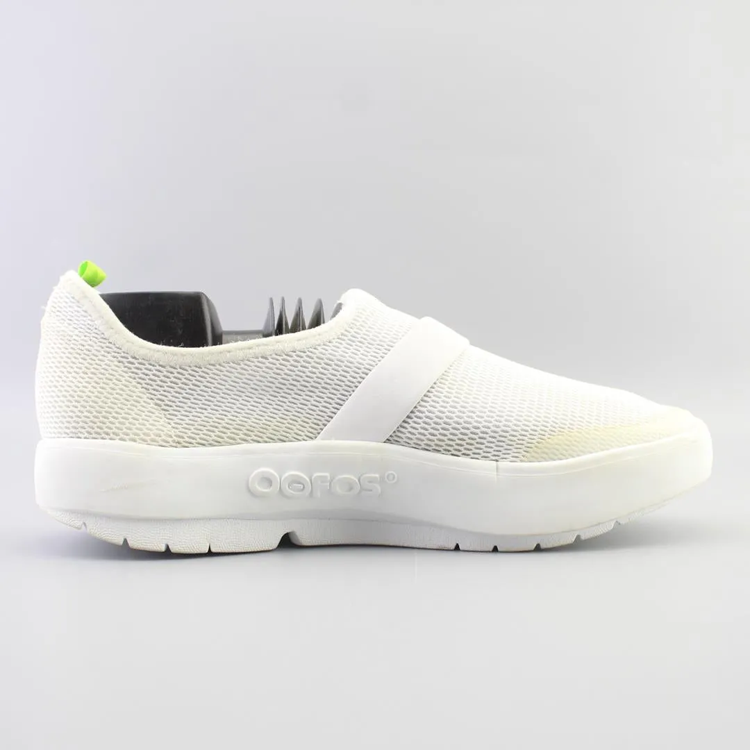 OOFOS OOMG LOW SHOE