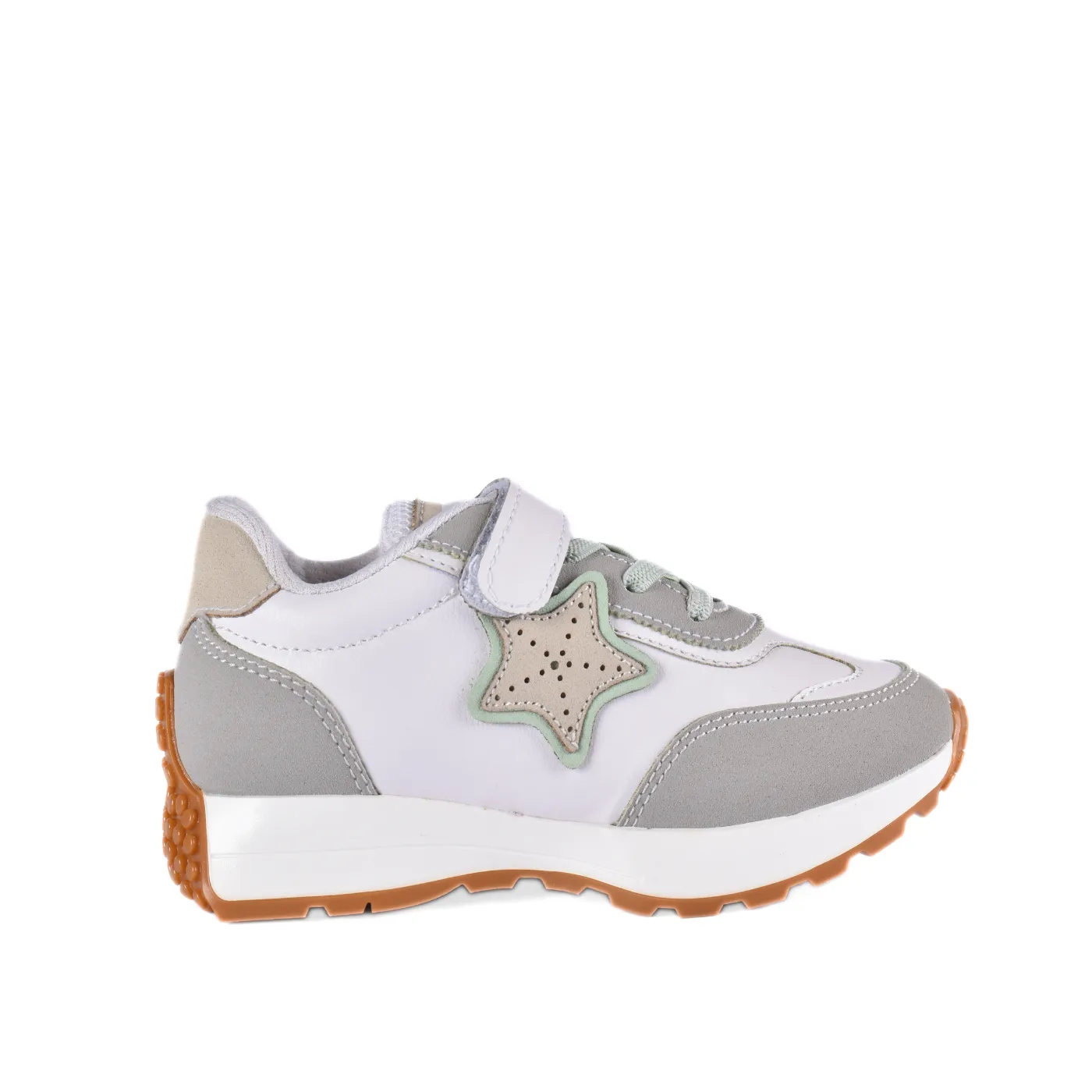 Simple sneakers kids